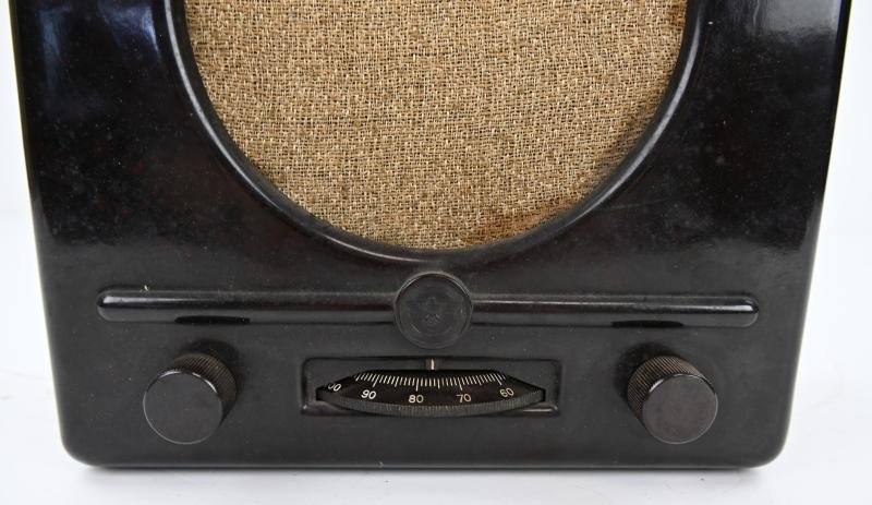 German Third Reich Era Civil Radio 'Deutsche Kleinempfänger' — image 2