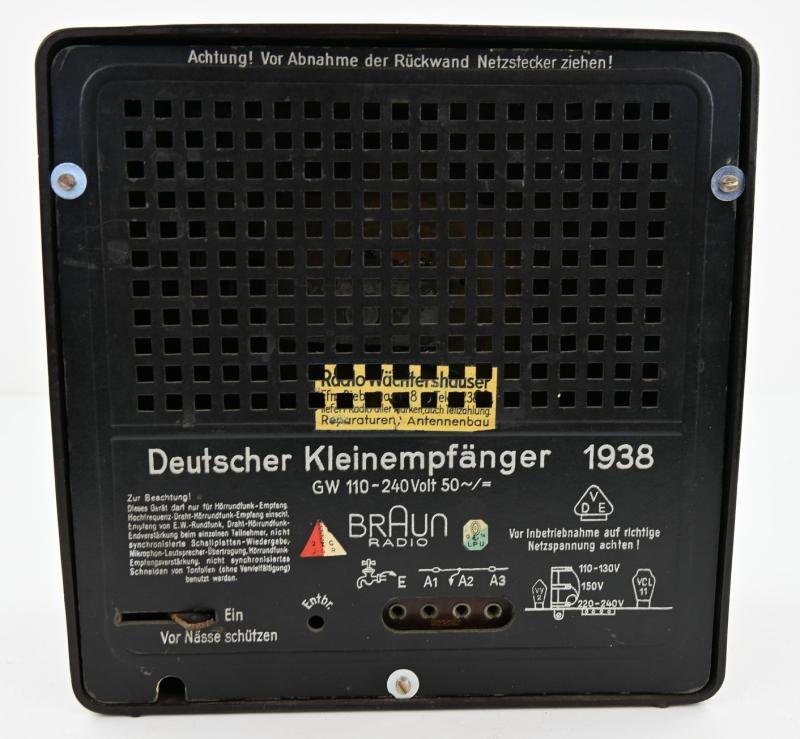 German Third Reich Era Civil Radio 'Deutsche Kleinempfänger' — image 5