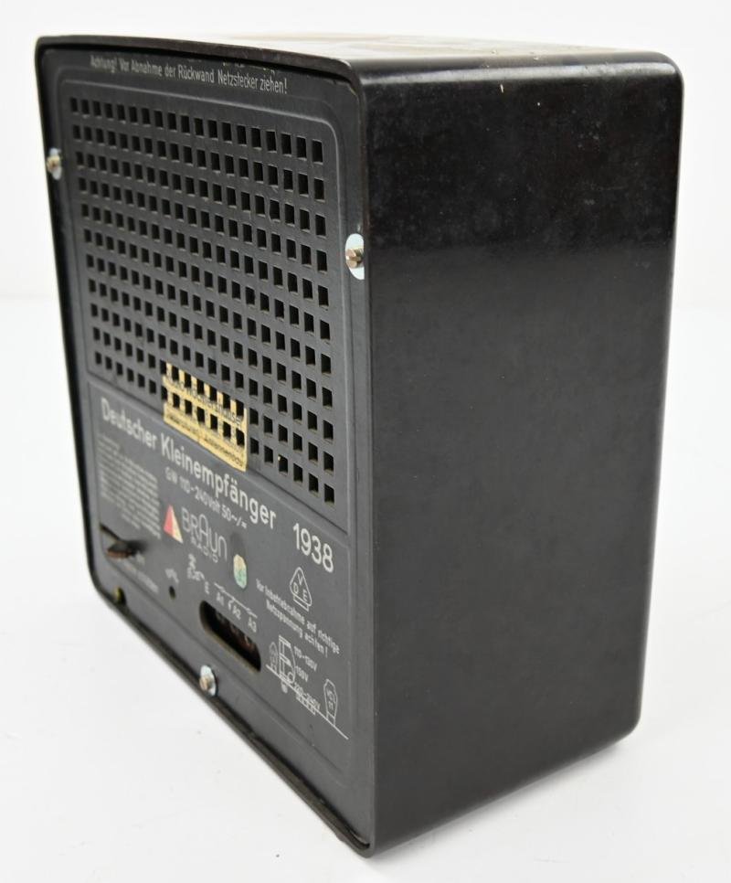 German Third Reich Era Civil Radio 'Deutsche Kleinempfänger' — image 7
