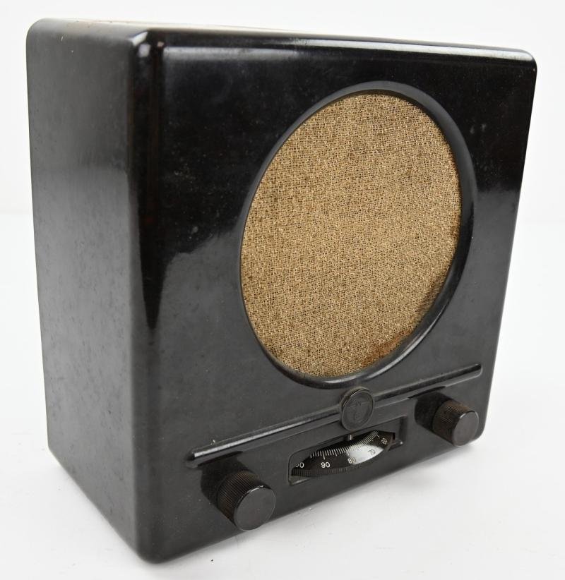 German Third Reich Era Civil Radio 'Deutsche Kleinempfänger' — image 8