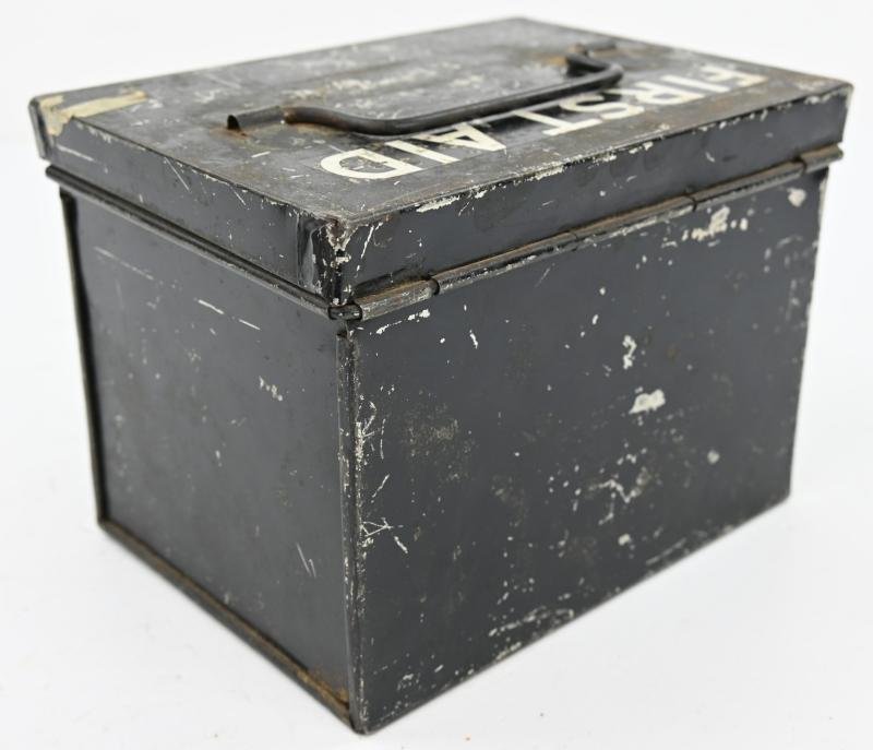 British WW2 Vehicle First Aid Box — image 4