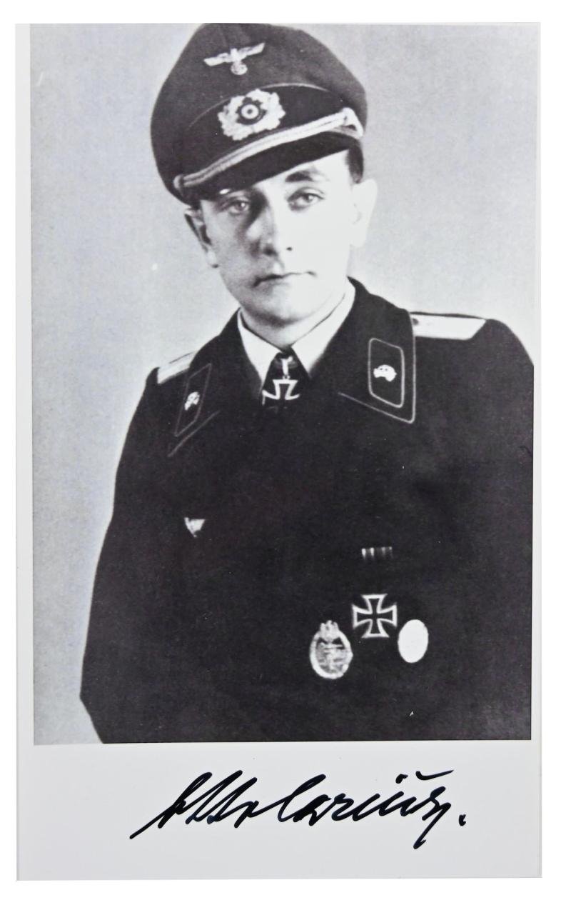 Signature of WH KC-OLC Recipient 'Otto Carius' — image 3