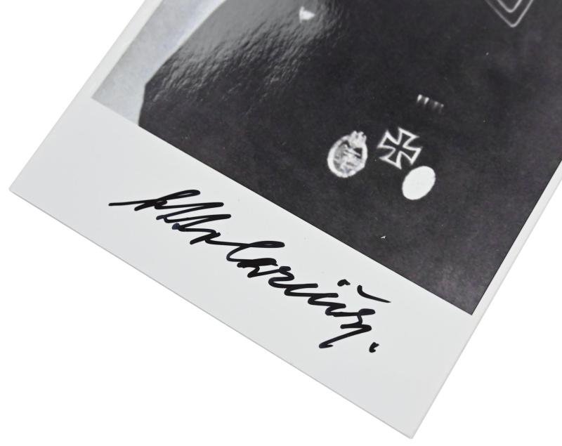 Signature of WH KC-OLC Recipient 'Otto Carius' — image 4