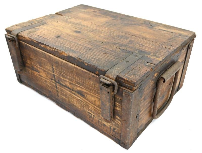 German WW1 Handgrenade Ammunition Box — image 3