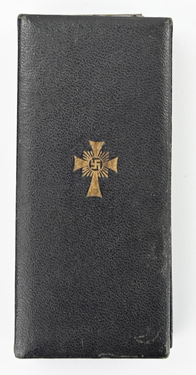 German Mother's Cross in Gold with case — image 7