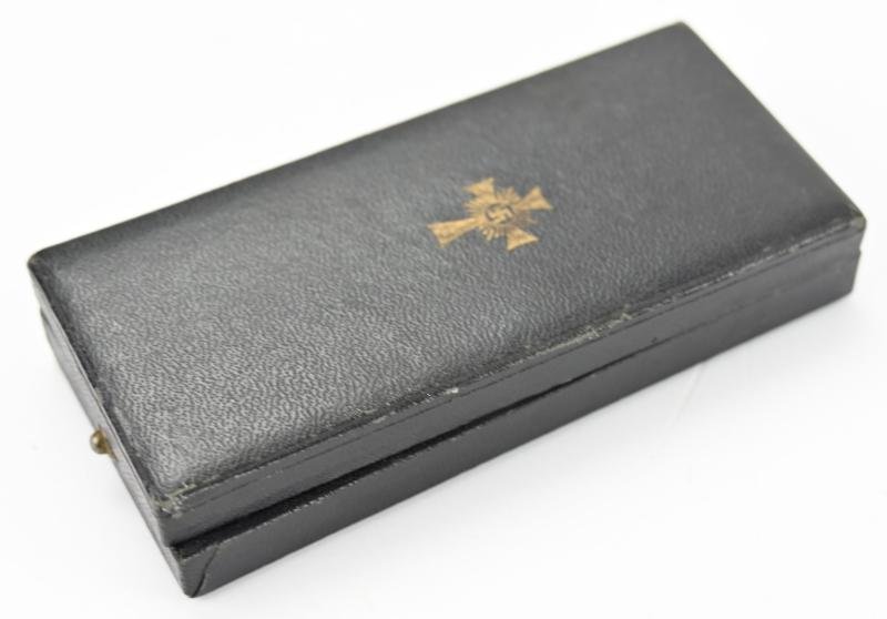 German Mother's Cross in Gold with case — image 8