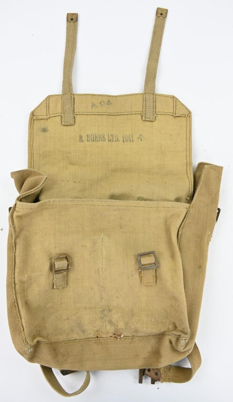 British WW2 Small Pack with Carrying Straps — image 3