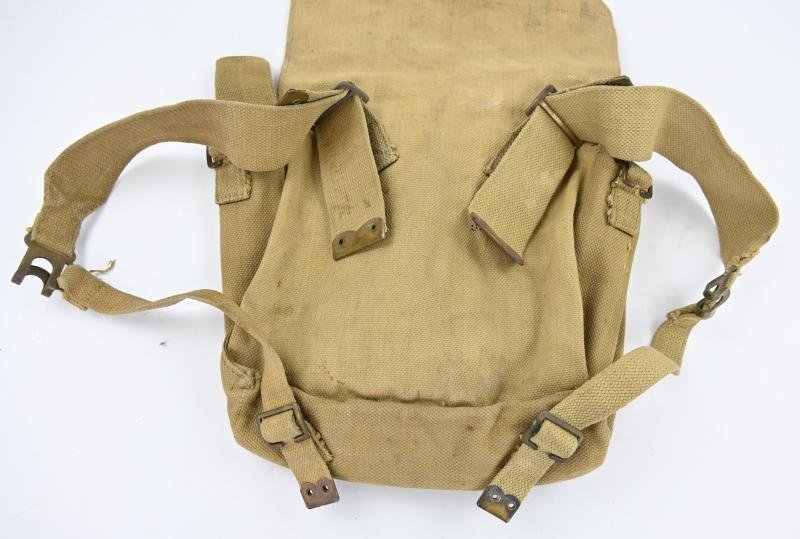 British WW2 Small Pack with Carrying Straps — image 6