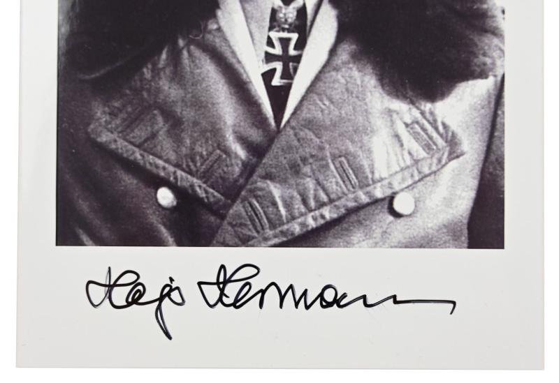Signature of Luftwaffe KC-OLC&S Recipient 'Hajo Hermann' — image 2