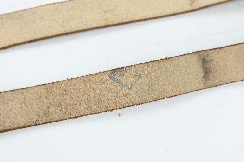German WH Cavalry Straps — image 8