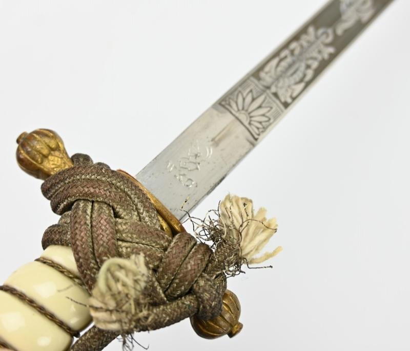 German KM Officer's Dagger 'WKC Solingen' — image 15