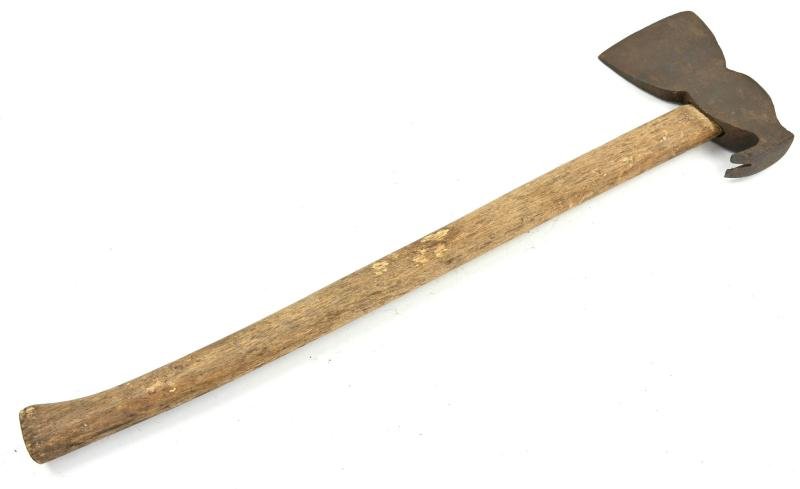 German WH Pioneer Hatchet — image 3