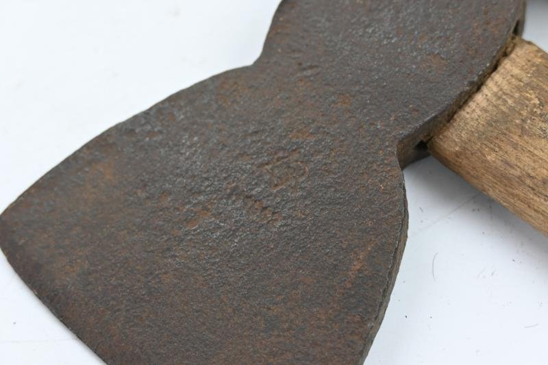 German WH Pioneer Hatchet — image 6
