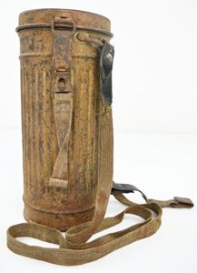 German WH M31 Tropical Camo Gasmask Set