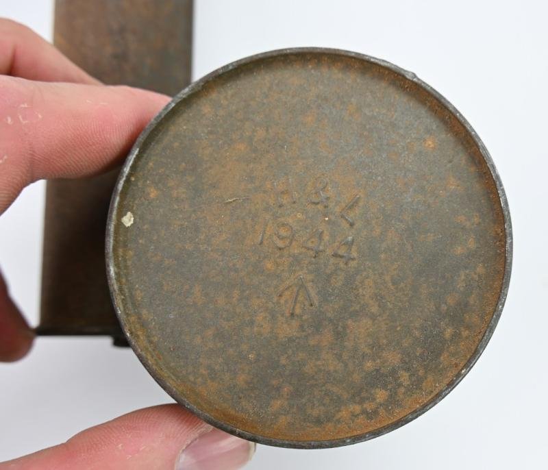 British WW2 Insect Sprayer 1944 — image 6