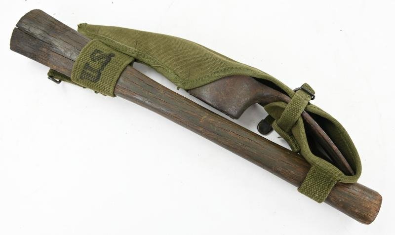 US WW2 M-1910 Pick-Mattock and carrying case — image 5
