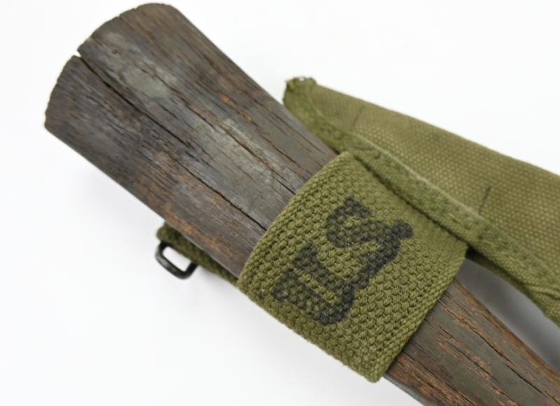 US WW2 M-1910 Pick-Mattock and carrying case — image 7