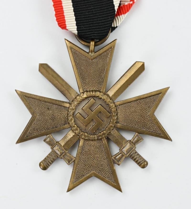 German War Merit Cross 2nd Class with Swords in Pouch — image 6