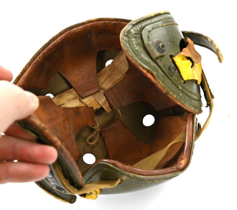 US WW2 2nd Lieutenant 'Sears' Tanker Helmet — image 9