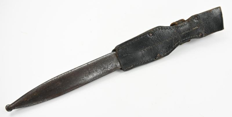 German WH K98 Mauser Bayonet with Frog — image 5