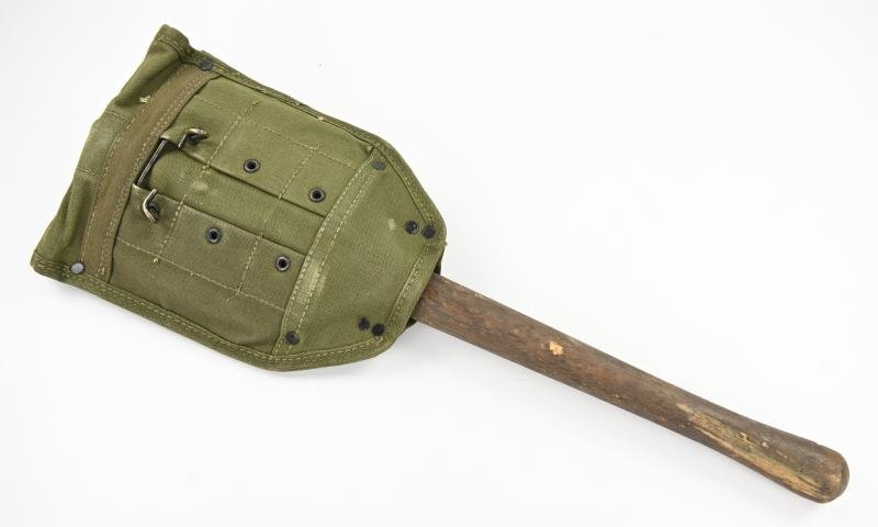 US WW2 M-1943 Intrenching Tool — image 3