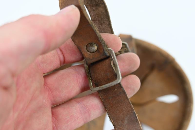 German M34 Helmet Liner & Chinstrap — image 5