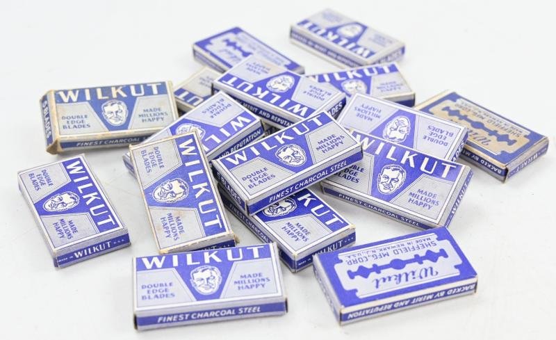 Package of US WW2 'Wilkut' Razor Blades — image 5