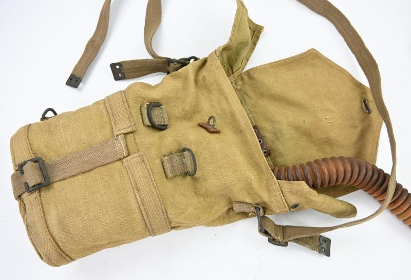 Belgium WW2 M29 Pattern Gasmask Set — image 6