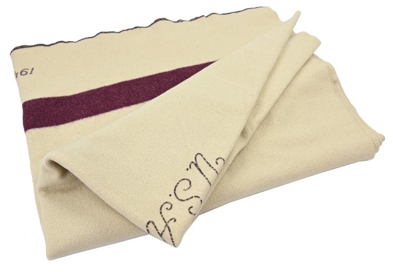 US WW2 Medical Department Wool Blanket 1944 — image 6