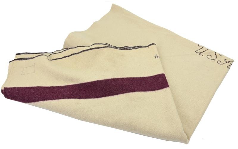US WW2 Medical Department Wool Blanket 1944 — image 7