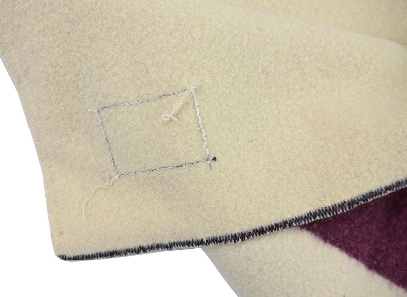 US WW2 Medical Department Wool Blanket 1944 — image 8