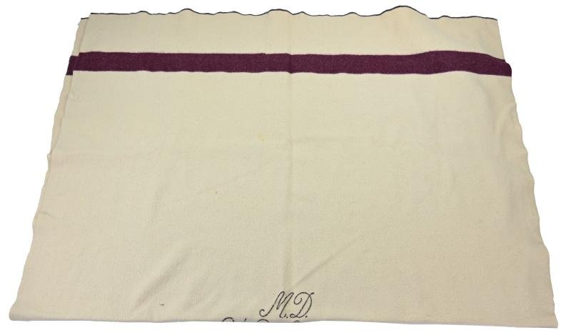 US WW2 Medical Department Wool Blanket 1944 — image 9