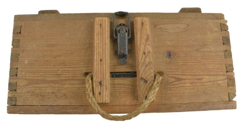 German WH 12 Bd Kg 42 Gb Ammunition Box — image 3