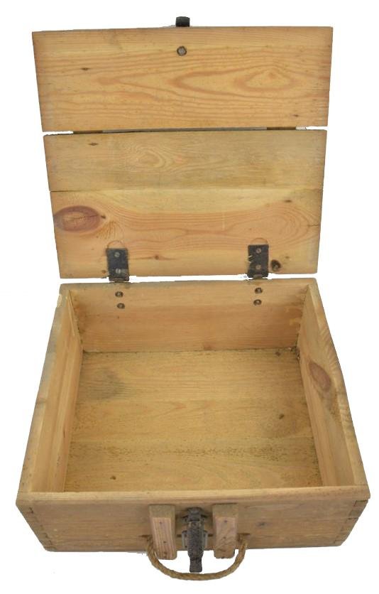 German WH 12 Bd Kg 42 Gb Ammunition Box — image 4