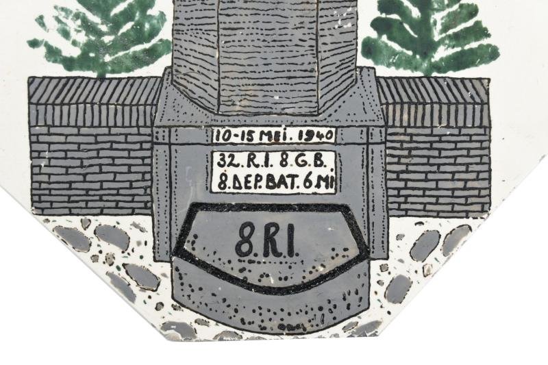 Dutch Remembrance Tile '8 Regiment Infantrie' Grebbeberg May 1940 — image 3