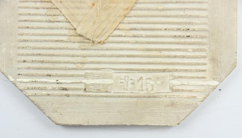 Dutch Remembrance Tile '8 Regiment Infantrie' Grebbeberg May 1940 — image 7