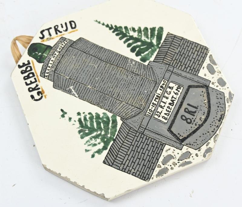 Dutch Remembrance Tile '8 Regiment Infantrie' Grebbeberg May 1940 — image 8