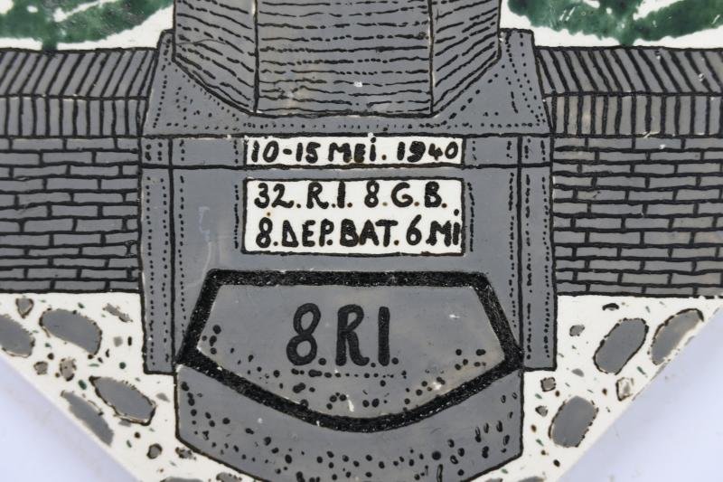 Dutch Remembrance Tile '8 Regiment Infantrie' Grebbeberg May 1940 — image 9