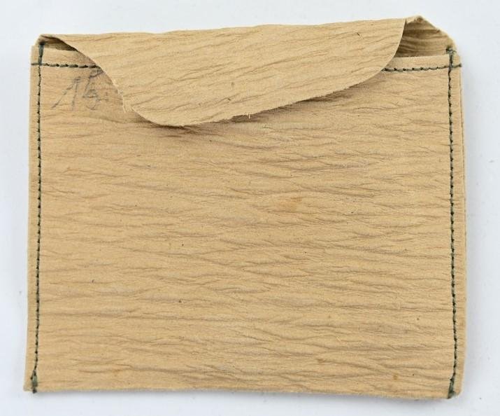 German WH Dust Goggles in Pouch — image 2