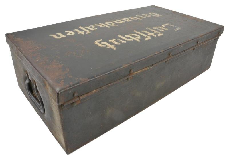 German LS First Aid Box — image 6