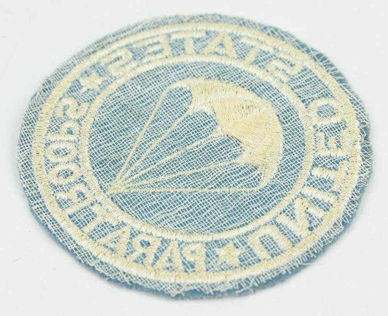 US WW2 US Paratroops Breast Patch — image 4