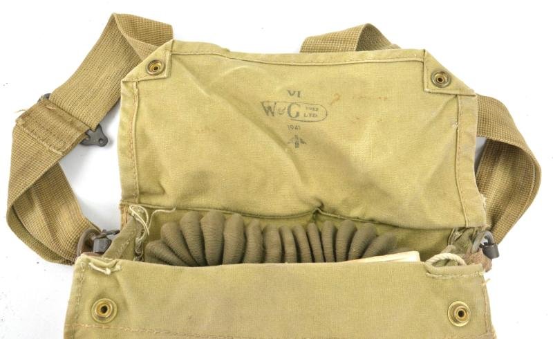 British WW2 Gasmask Set — image 3