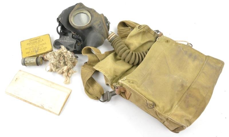 British WW2 Gasmask Set — image 4