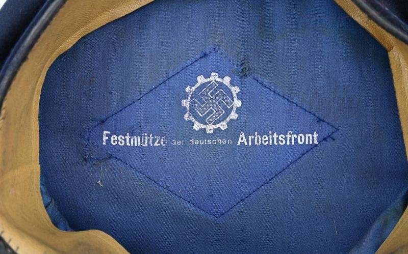 German DAF Visor Cap — image 9