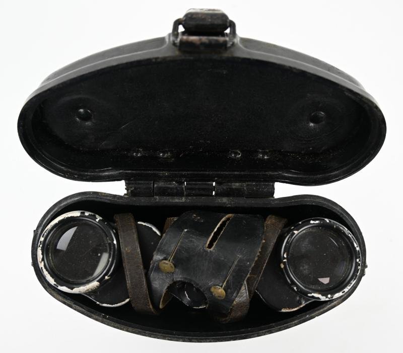 German WH Binocular 6x30 in Carrying Case — image 6