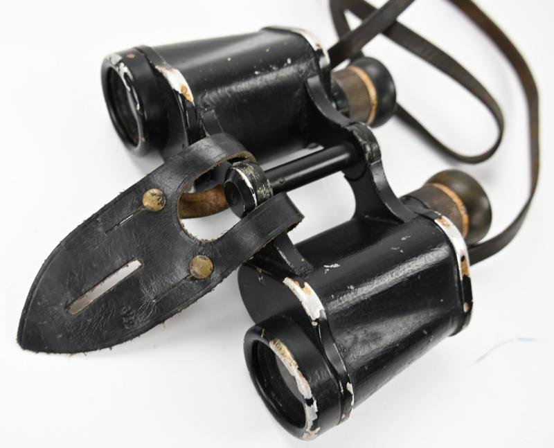 German WH Binocular 6x30 in Carrying Case — image 8