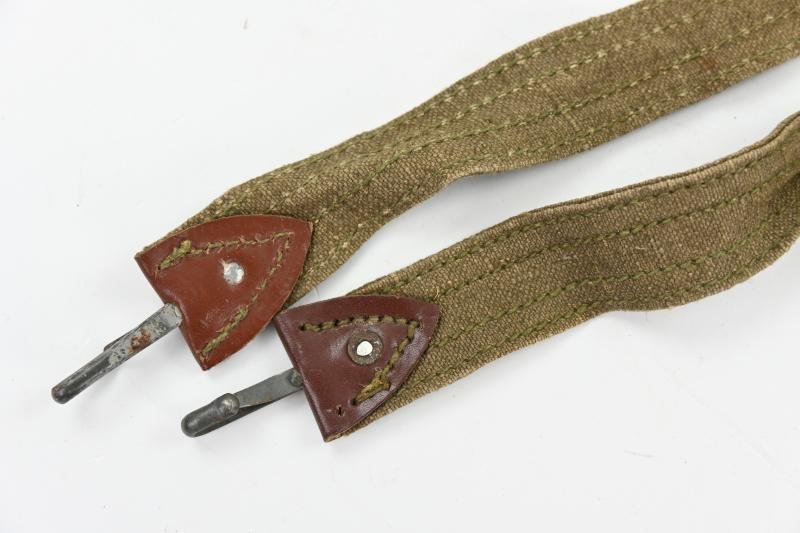 German WH M31 Breadbag strap — image 2