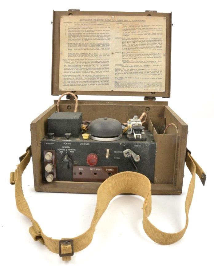 Canadian WW2 Wireless Remote Control Unit No.1 — image 3