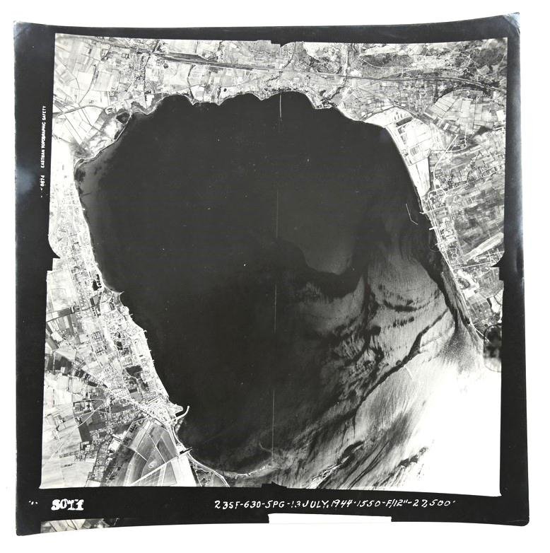 Allied WW2 Aerial Reconnaissance Picture Set ''Berre-l'Étang'' — image 5