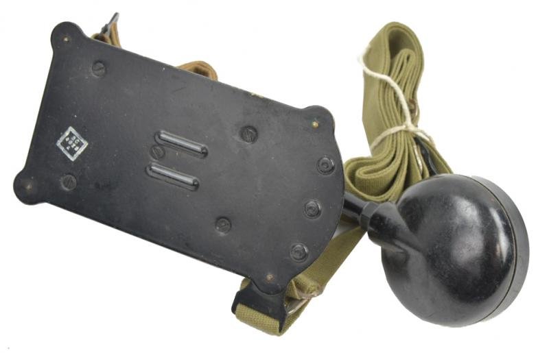 US WW2 Signal Corps Chest Microphone TD-1 — image 4